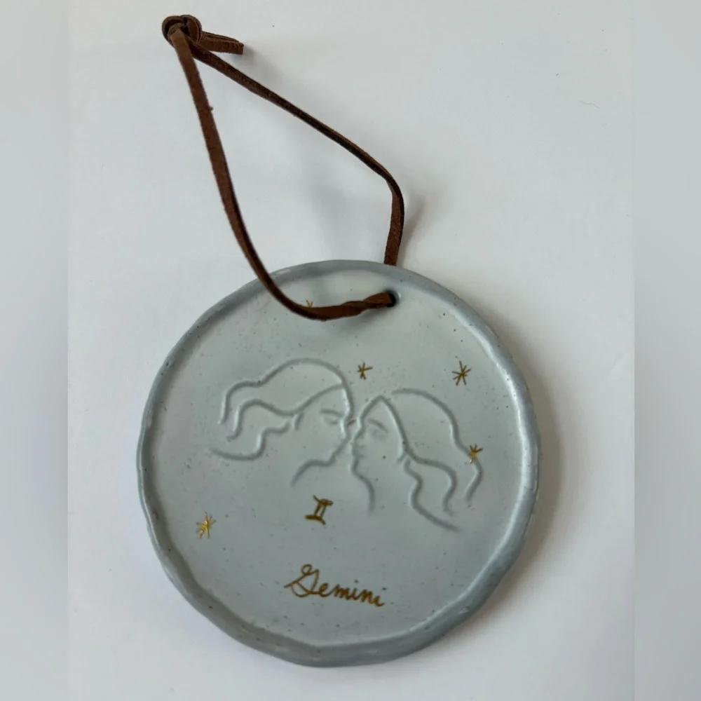 NWOT Urban Outfitters Gemini Zodiac Ceramic Tile Wall Hanging